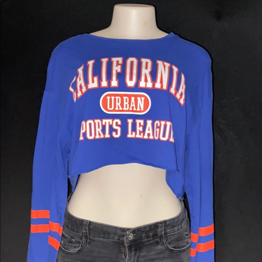 crop top sweater